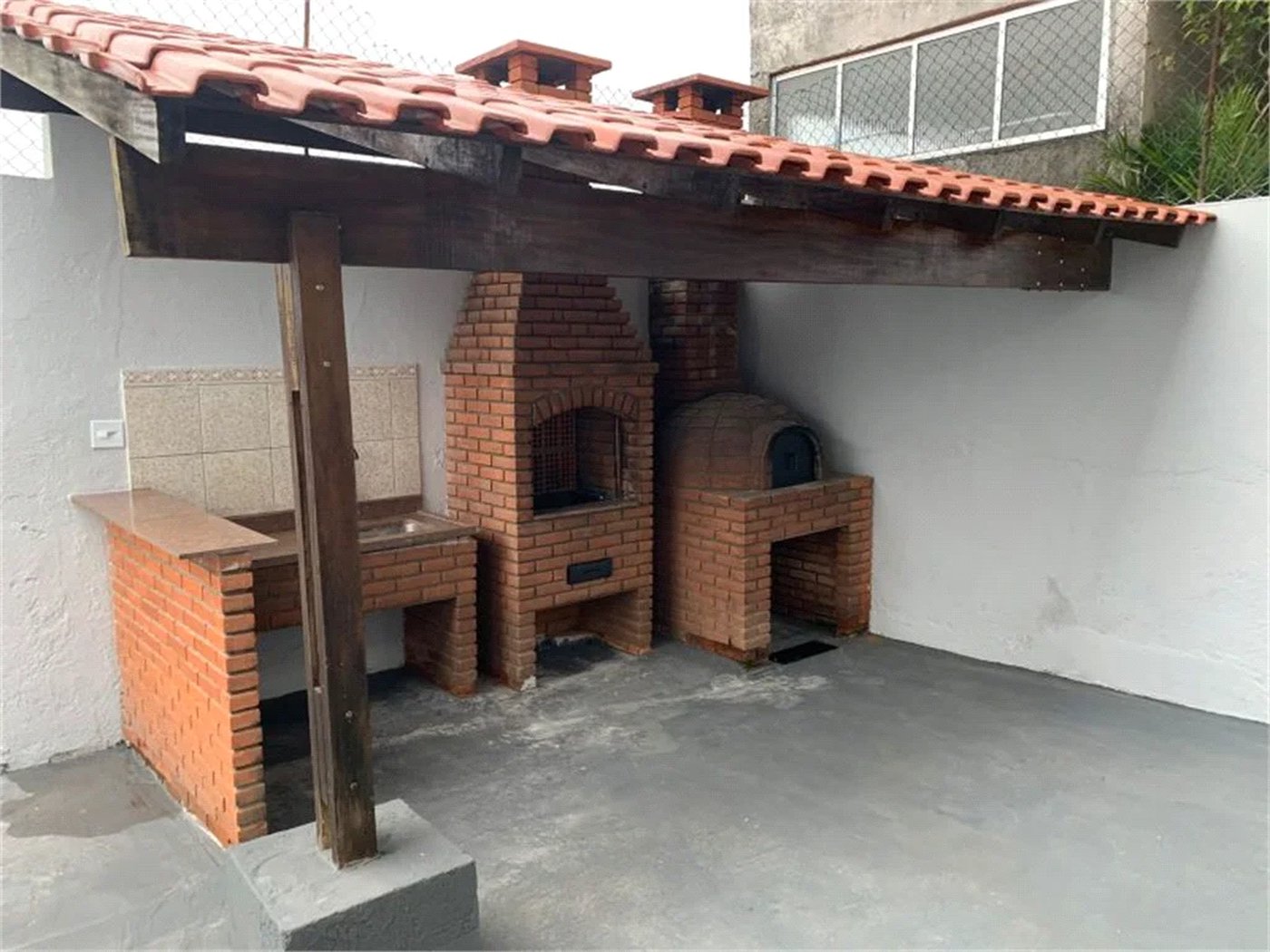 Casa à venda com 4 quartos, sendo 3 suítes, em Jardim Alvorada (zona Oeste), São Paulo, SP