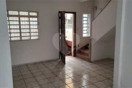Sobrado à venda com 2 quartos em Vila Paulicéia, São Paulo, SP
