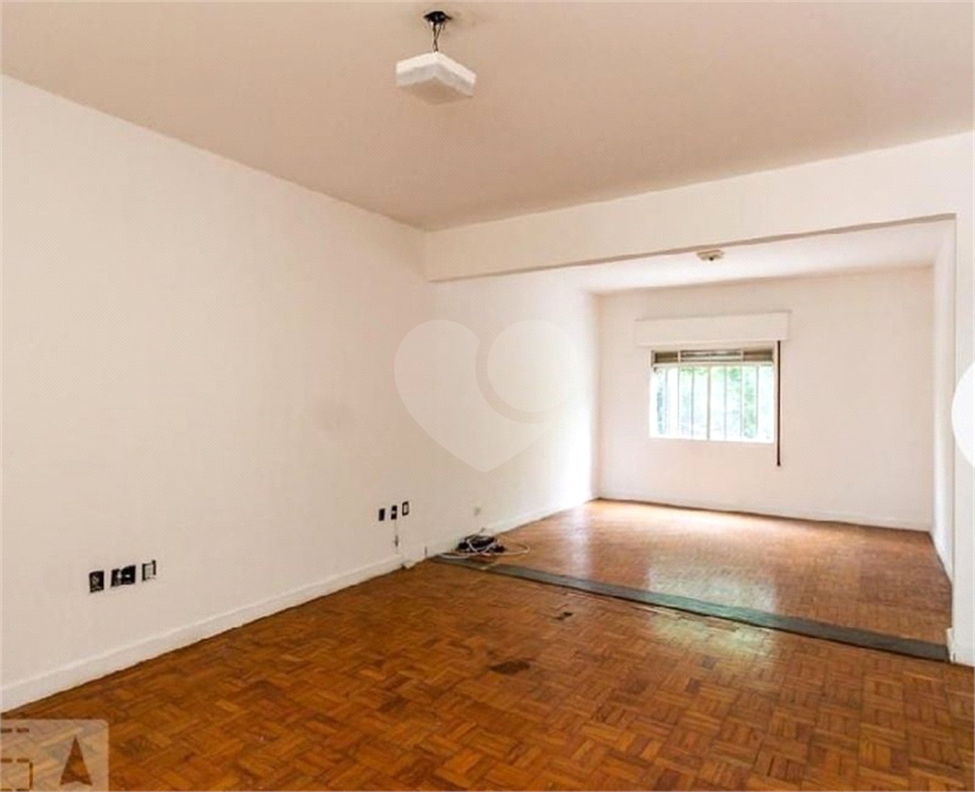 Apartamento à venda com 2 quartos em Cerqueira César, São Paulo, SP