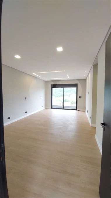 CASA ALTO PADRÃO | 5 SUÍTES | CONDOMÍNIO CLUBE – ATIBAIA