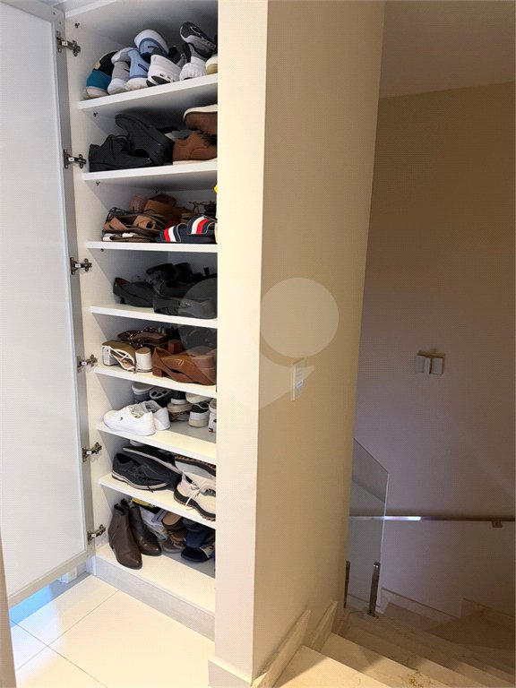 Casa à venda com 4 quartos, sendo 1 suíte, no condomínio Freguesia, Rio de Janeiro - RJ
