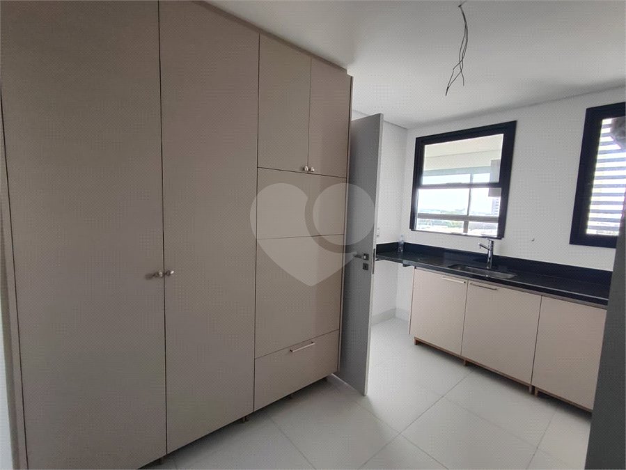 Apartamento à venda com 3 suítes em Vila Castelo Branco, Indaiatuba, SP