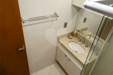 Apartamento à venda com 3 quartos, sendo 1 suíte, em Humaitá, Rio de Janeiro, RJ
