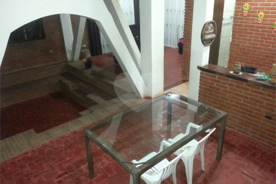 Chácara à venda com 4 quartos, sendo 3 suítes, em Área Rural de Mairiporã, Mairiporã, SP