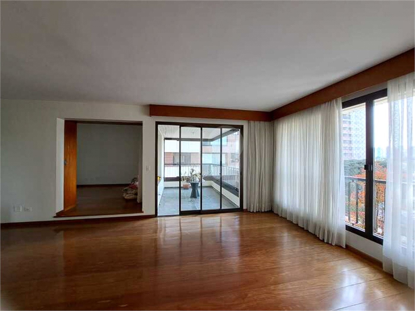 Apartamento à venda com 4 suítes em Campo Belo, São Paulo, SP