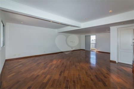 Duplex à venda com 1 quarto, sendo 3 suítes, em Vila Paulicéia, São Paulo, SP