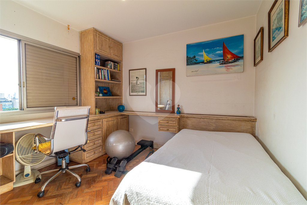 Apartamento à venda com 4 quartos, sendo 1 suíte,  em Brooklin, São Paulo, SP
