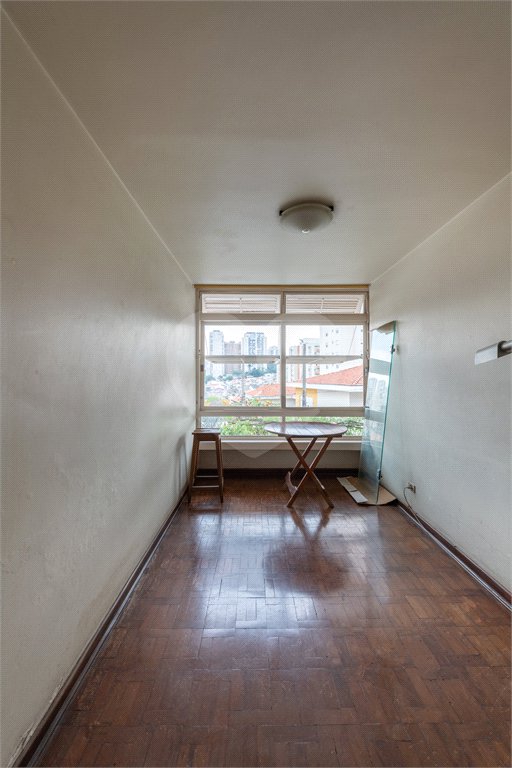 Casa Térrea à venda com 7 quartos, sendo 1 suíte, em Santana, São Paulo, SP