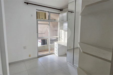 Apartamento à venda com 2 quartos, sendo 1 suíte,  em Tijuca, Rio de Janeiro, RJ