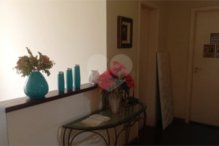 Casa à venda com 4 quartos, sendo 2 suítes, no condomínio Canamari, São Paulo - SP