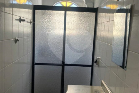 Casa à venda com 3 quartos, sendo 1 suíte, em Jardim Pinheiros, São Paulo, SP