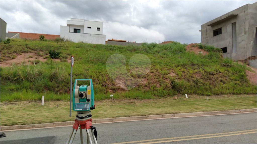 Terreno à venda em Residencial Jatobás, Louveira, SP