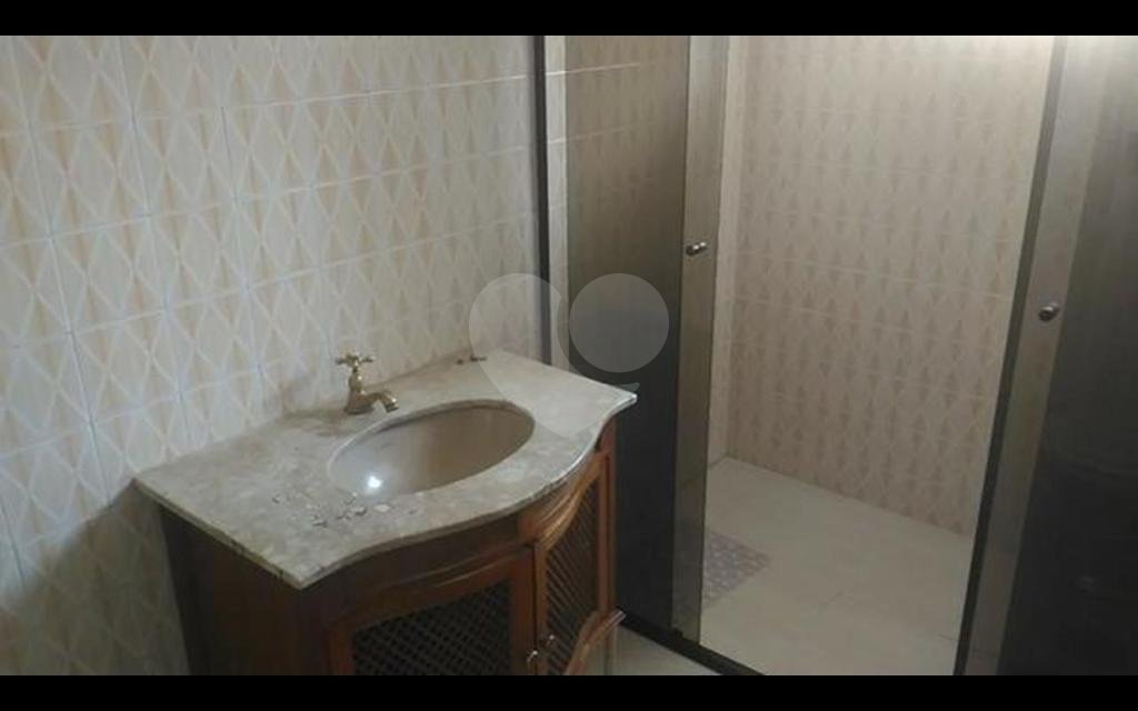 Sobrado à venda com 3 quartos em Jaguaré, São Paulo, SP