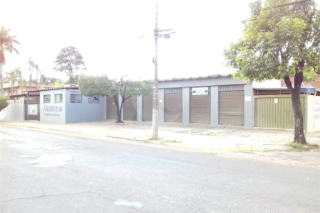 Barracão à venda no Centro, Matão, SP