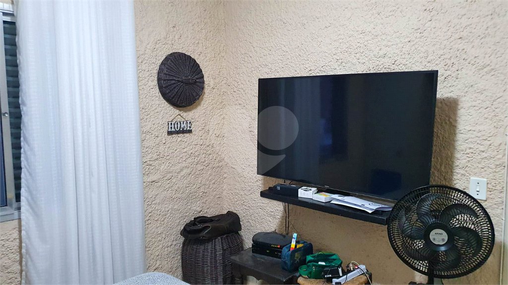 Apartamento à venda com 2 quartos em Guilhermina, Praia Grande, SP