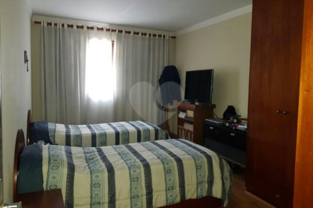Sobrado á venda - Vila Guarani