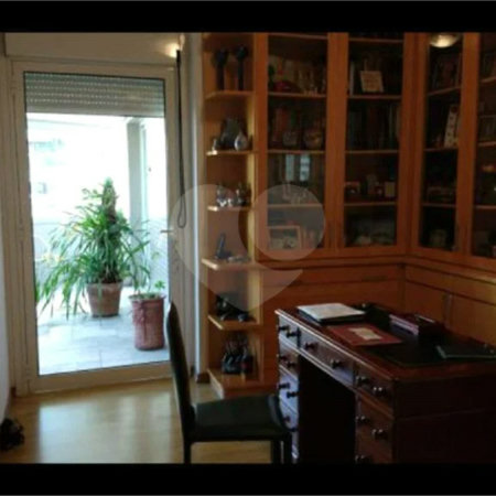 Apartamento à venda no Paraíso de 303m² com 4 suítes e 4 vagas.