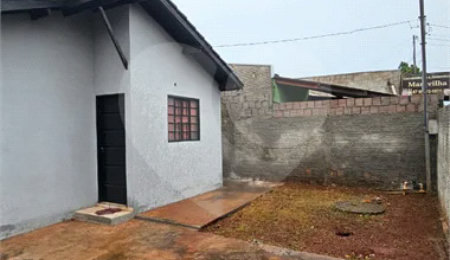Casa à venda com 2 quartos em Residencial Ponta Porã II, Ponta Porã, MS