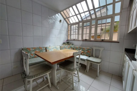 Elegância e conforto na melhor localização da City América!