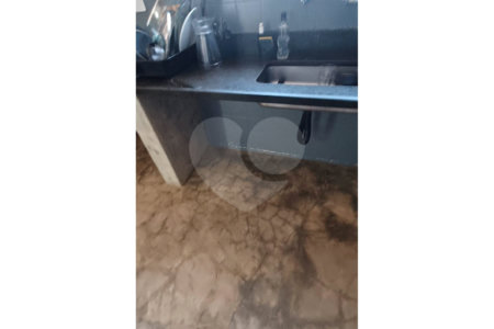 Sobrado à venda com 4 quartos, sendo 1 suíte,  em Jardim Colombo, São Paulo, SP