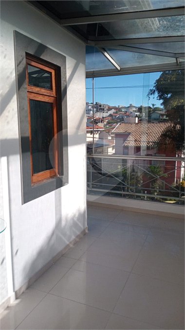 Casa à venda com 3 suítes no condomínio Villaggio Capriccio, Louveira - SP