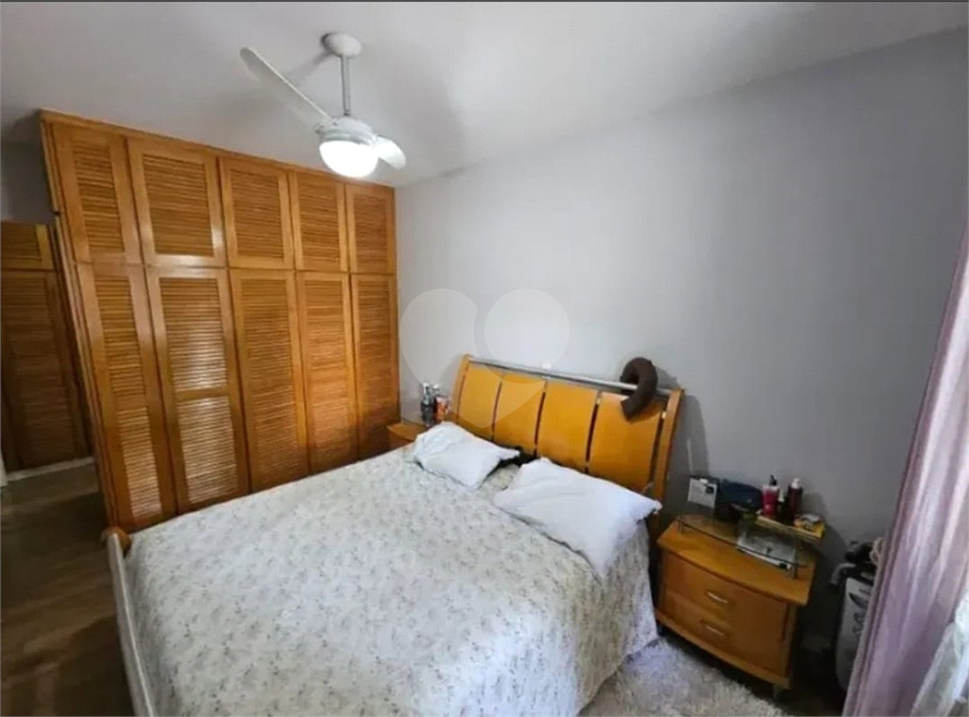 Casa à venda com 3 quartos, sendo 2 suítes, no condomínio Vila Borghese, São Paulo - SP