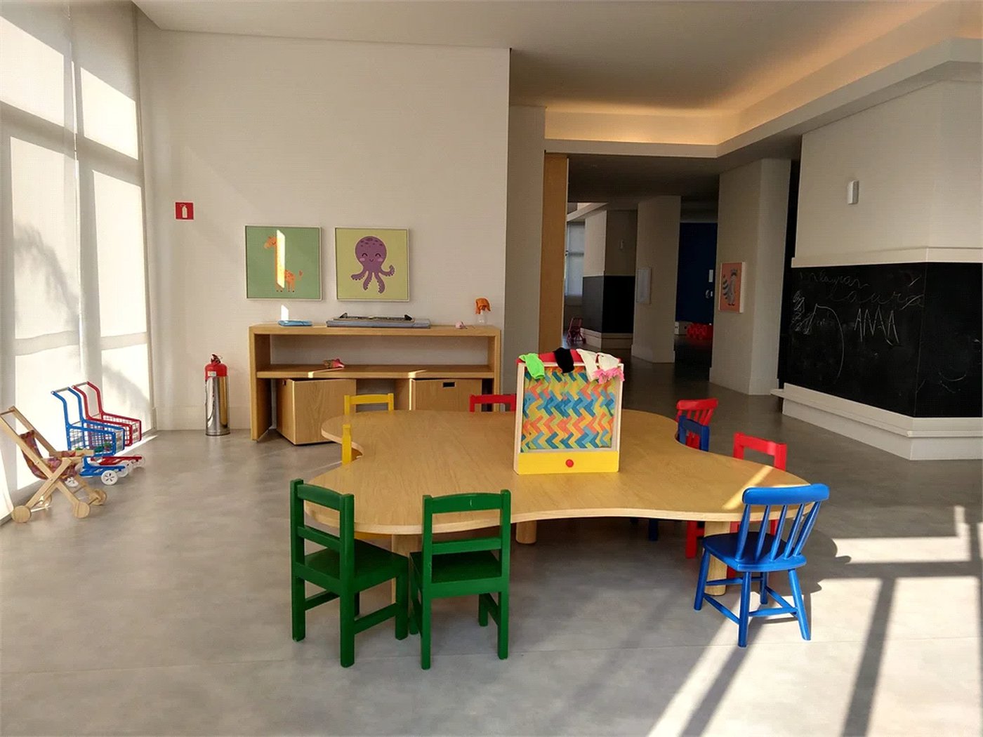 Apartamento à venda com 3 suítes em Vila Anastácio, São Paulo, SP