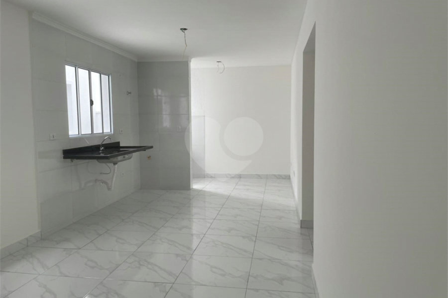 Casa à venda com 2 quartos no condomínio Hebe, São Paulo - SP
