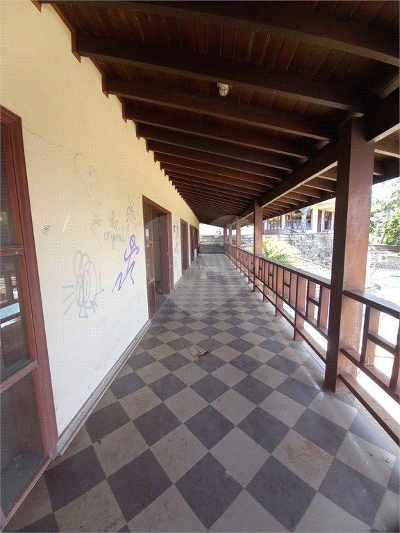 Casa à venda com 14 quartos, sendo 10 suítes, no condomínio Rua do Observatorio 2270, Vinhedo - SP