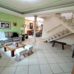 Sobrado à venda com 3 quartos, sendo 2 suítes, em Vila Romão, Salto, SP