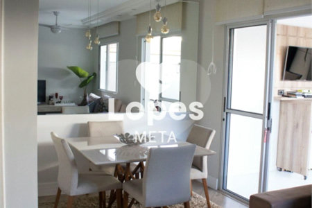 Casa à venda com 3 quartos, sendo 1 suíte, no condomínio Residence Club Villa Branca, Jacareí - SP