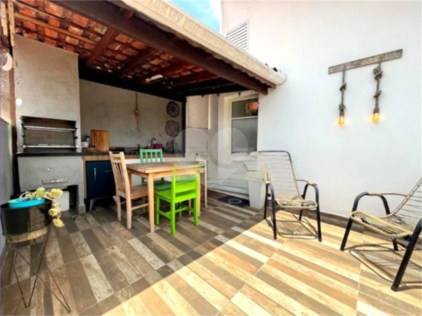 Casa à venda com 3 quartos no condomínio Jardim dos Vertentes, São Paulo - SP