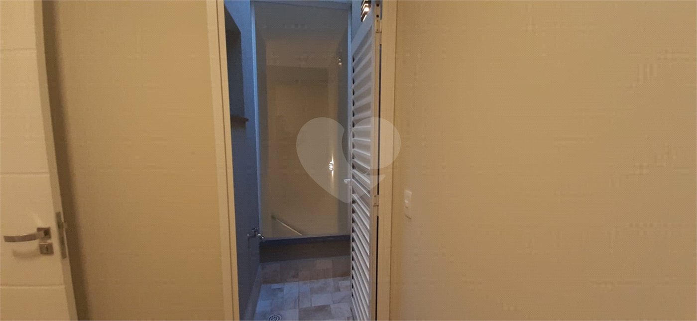 Sobrado à venda com 3 quartos, sendo 1 suíte, em Vila Guilherme, São Paulo, SP