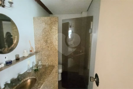 Cobertura à venda com 3 quartos, sendo 1 suíte,  em Vila Pirajussara, São Paulo, SP