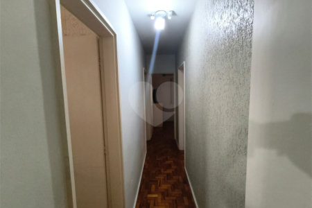 Casa à venda com 3 quartos, sendo 1 suíte, em Vila Ginez, Itapetininga, SP