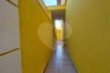 Sobrado à venda com 3 quartos, sendo 1 suíte, em Vila Piauí, São Paulo, SP