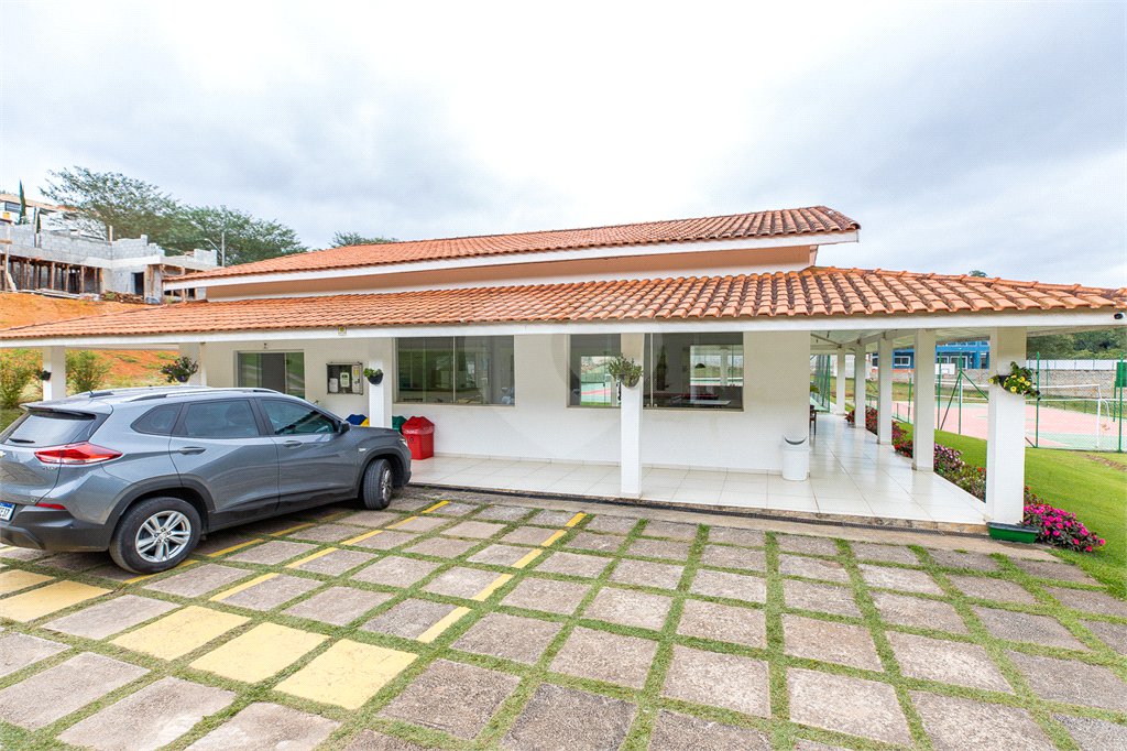 Casa à venda ou para alugar com 5 suítes no condomínio Altos de São Roque, São Roque - SP