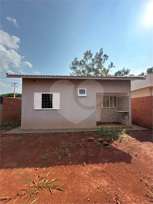 Casa à venda com 2 quartos em Residencial Solaris, Ponta Porã, MS