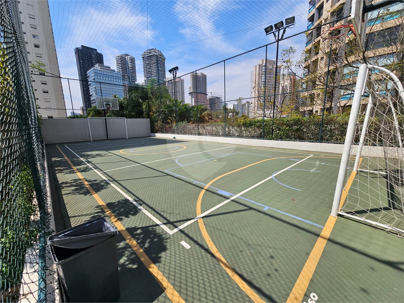 Apartamento à venda com 3 suítes em Chácara Santo Antônio, São Paulo, SP