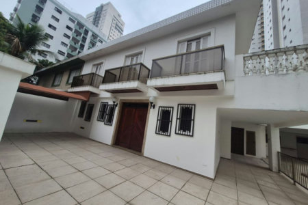 Casa com 4 dormitórios para alugar, 514 m² por R$ 20.934,21/mês - Ponta da Praia - Santos/SP