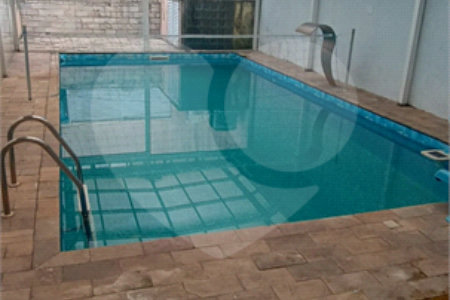 Casa para alugar com 4 quartos, sendo 2 suítes, em Jardim Las Vegas, Santo André, SP