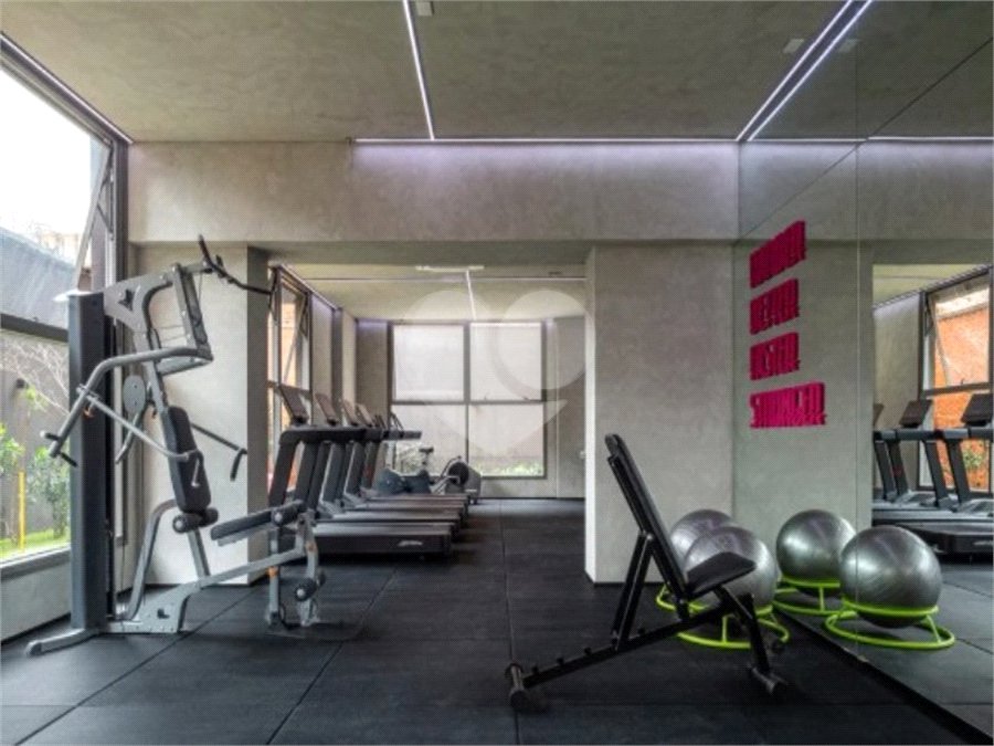 Apartamento à venda com 1 quarto em Indianópolis, São Paulo, SP
