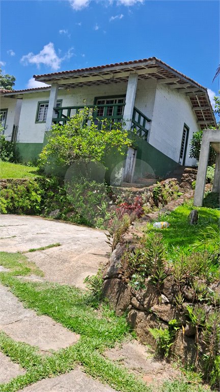 Chácara à venda com 4 quartos em Mato Dentro, Mairiporã, SP