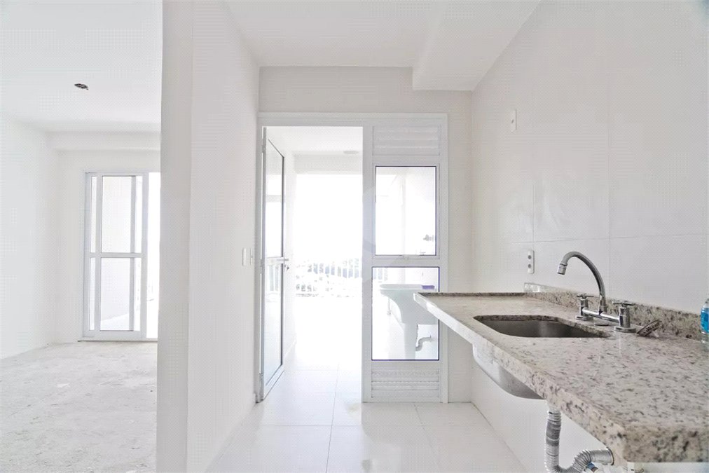 Apartamento à venda com 2 quartos, sendo 1 suíte, em Parque São Domingos, São Paulo, SP