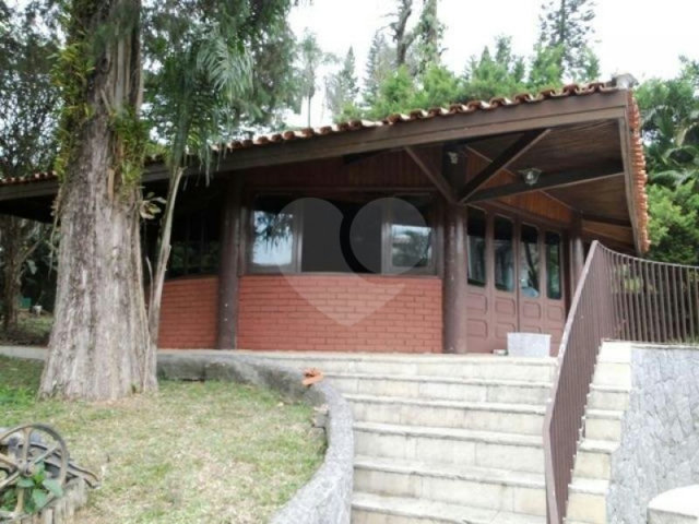 Casa Térrea à venda com 3 quartos, sendo 1 suíte,  em Jardim Floresta, São Paulo, SP