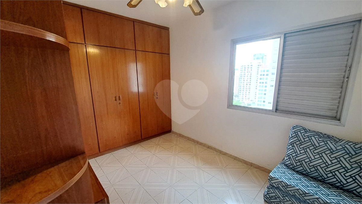 Apartamento à venda com 3 quartos, sendo 1 suíte, em Vila Mariana, São Paulo, SP