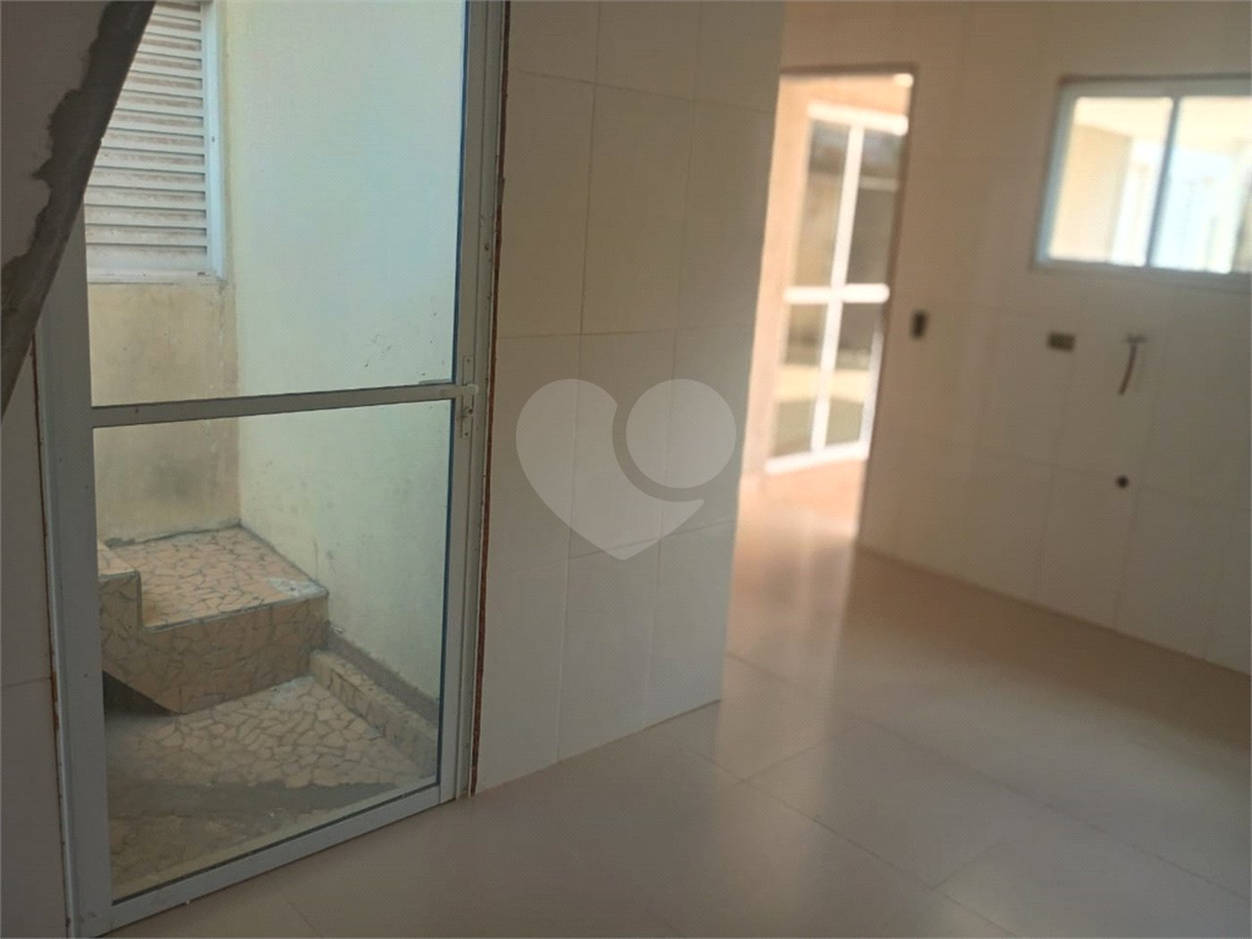 Casa à venda com 3 quartos, sendo 1 suíte,  em Jardim do Lago, Jundiaí, SP
