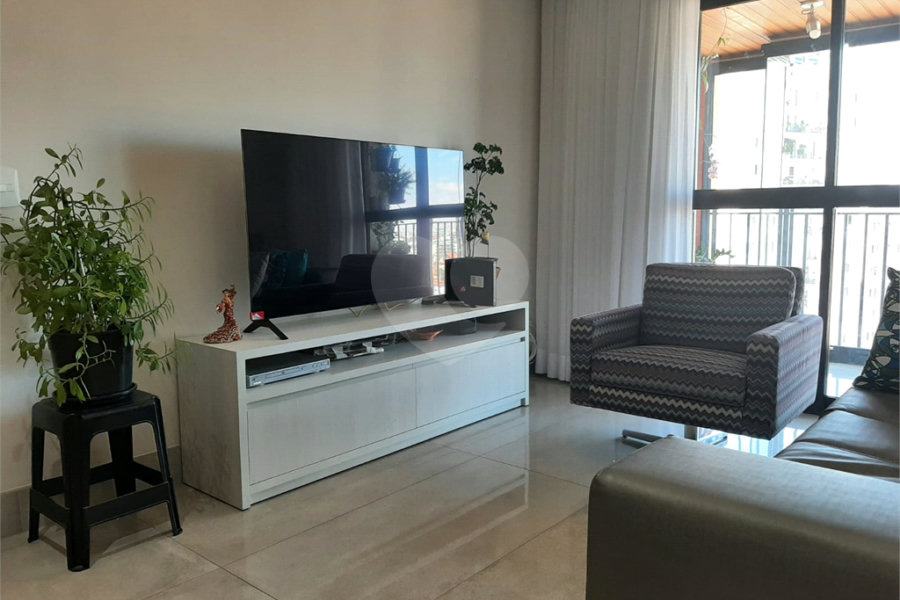 Apartamento à venda com 3 quartos, sendo 2 suítes, em Jardim São Paulo(zona Norte), São Paulo, SP