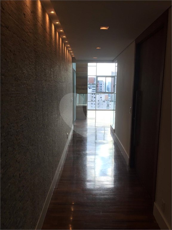 Apartamento à venda ou para alugar com 4 suítes em Jardim Morumbi, São Paulo, SP