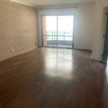 Apartamento para alugar com 3 quartos, sendo 1 suíte, em Cidade Monções, São Paulo, SP